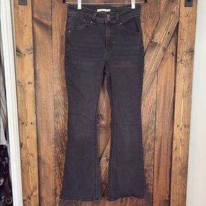 Levi’s Black Flare Leg Jeans Classic Style